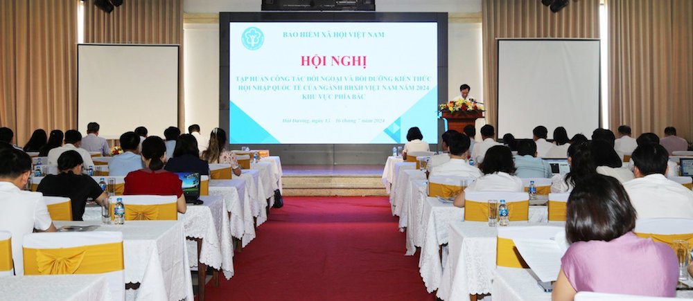 Deputy General Director of Vietnam Social Insurance Dao Viet Anh spoke at the conference. Photo: Vietnam Social Security