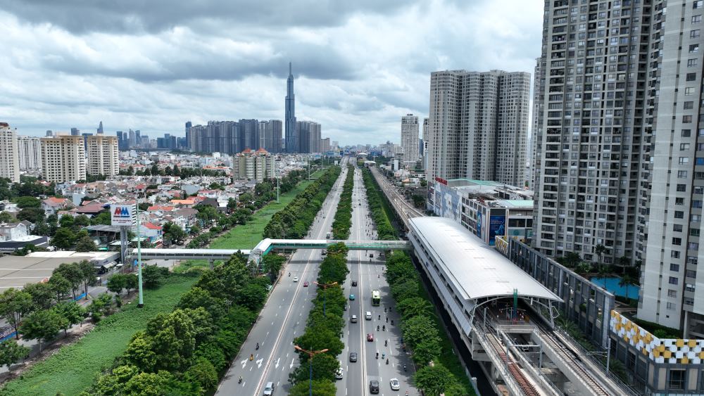 Hôm nay thời tiết Nam Bộ mưa gia tăng. Ảnh: Anh Tú