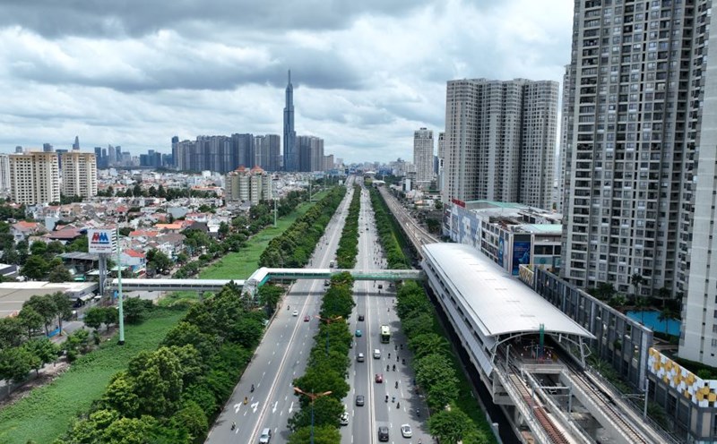 Hôm nay thời tiết Nam Bộ mưa gia tăng. Ảnh: Anh Tú