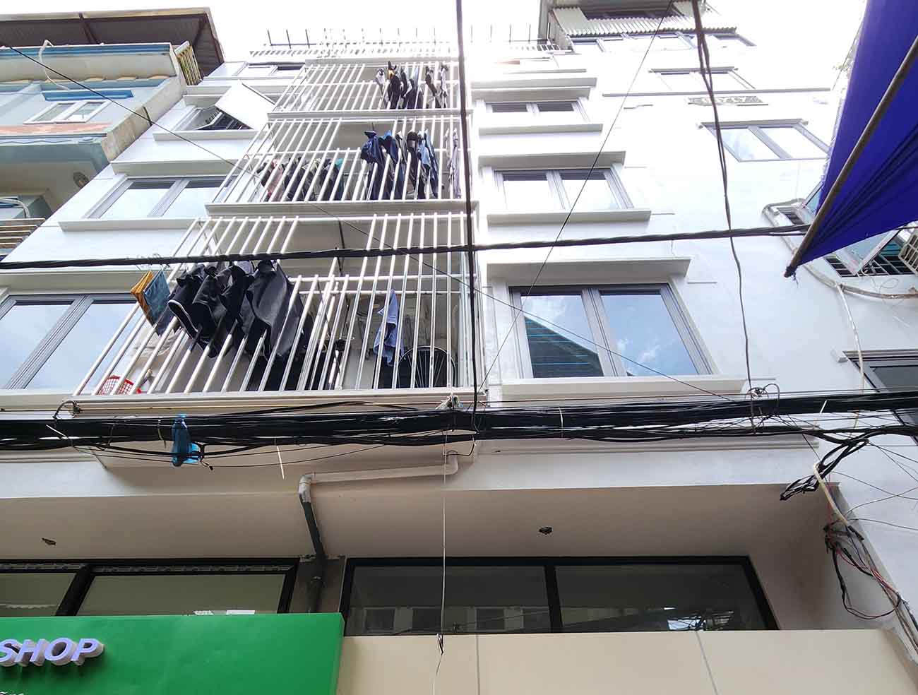   Nhiều nhà chung cư mini khi hoạt động phải đảm bảo đủ phòng cháy chữa cháy. Ảnh: Cao Nguyên.
