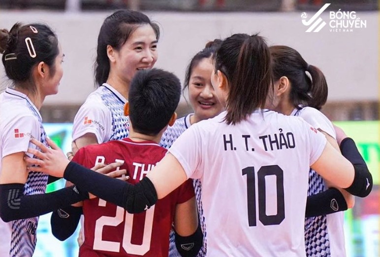 Thanh Hóa chạm trán Binh chủng Thông tin ở trận chung kết giải bóng chuyền Cúp Quân đội mở rộng 2024. Ảnh: Bóng chuyền Việt Nam