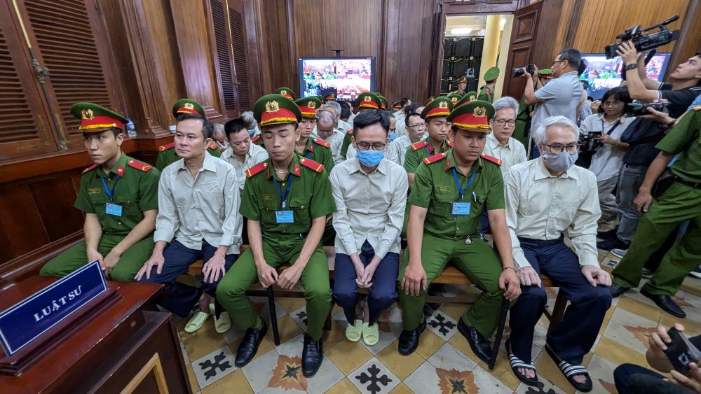 In addition to the two former Directors of the Vietnam Register, there are more than 250 people involved who were brought to trial.