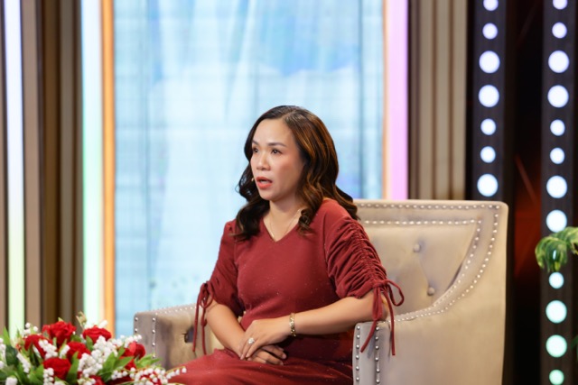 응우엣 린 씨의 딸이 암으로 사망했습니다. 사진: NSX.