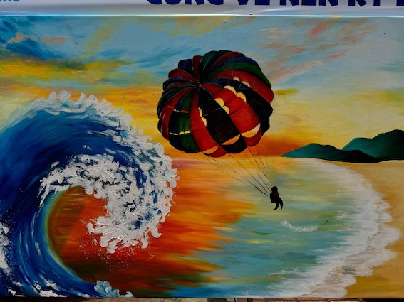 The painting event also helps spread the image of Da Nang to tourists. Photo: Small House drawing class.