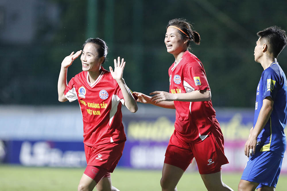 Vietnam Coal and Minerals played explosively in the second half. Photo: VFF