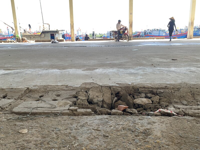 Tinh Hoa anchorage port, Quang Ngai city is currently degraded. Photo: Vien Nguyen