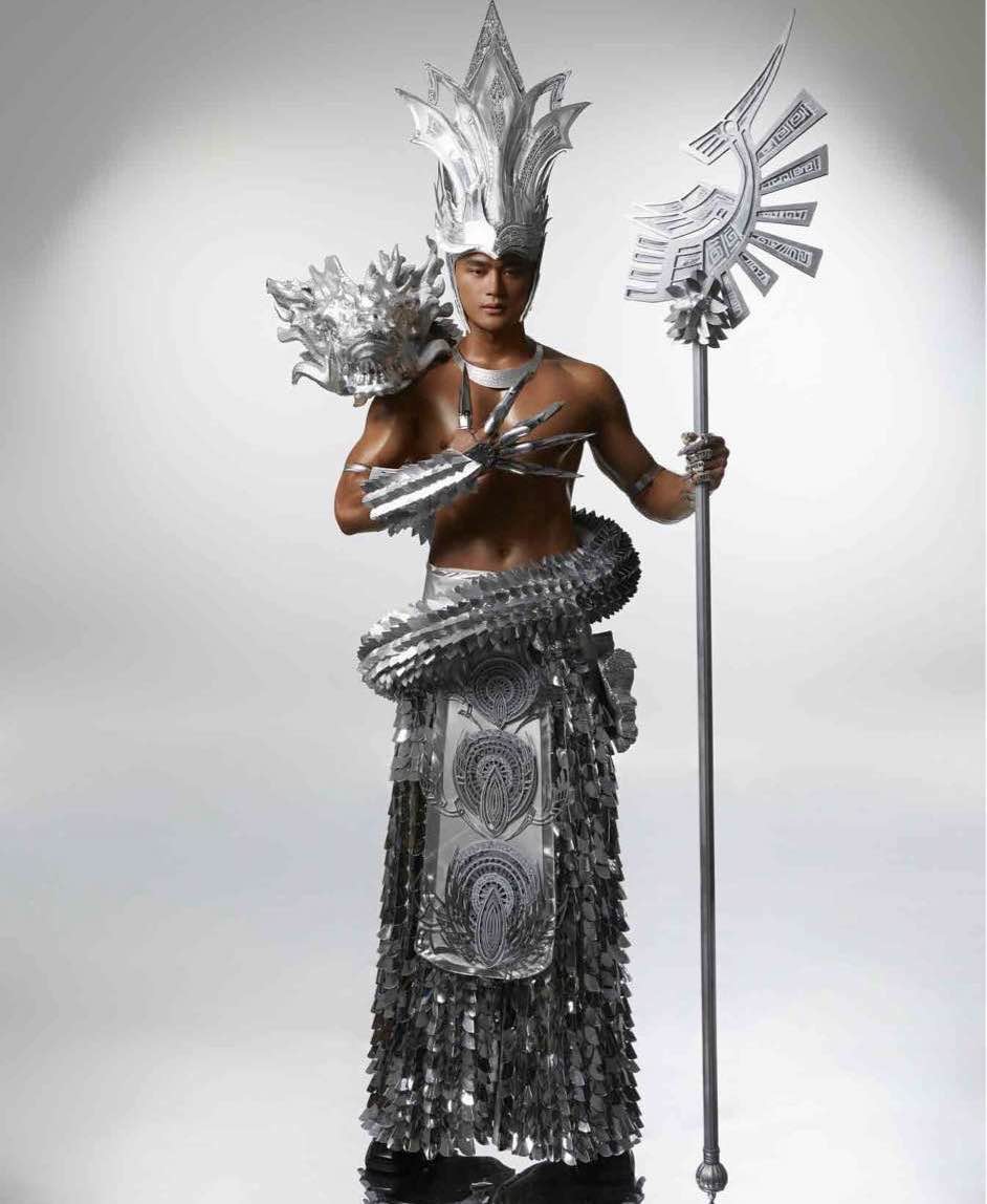 Costume "Dragon Circuit" by designer Leighton Vo. Photo: NSX