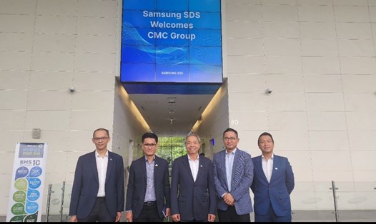 Ban lãnh đạo Tập đoàn Công nghệ CMC tới thăm và làm việc tại Samsung SDS tháng 6.2024. Ảnh: CMC