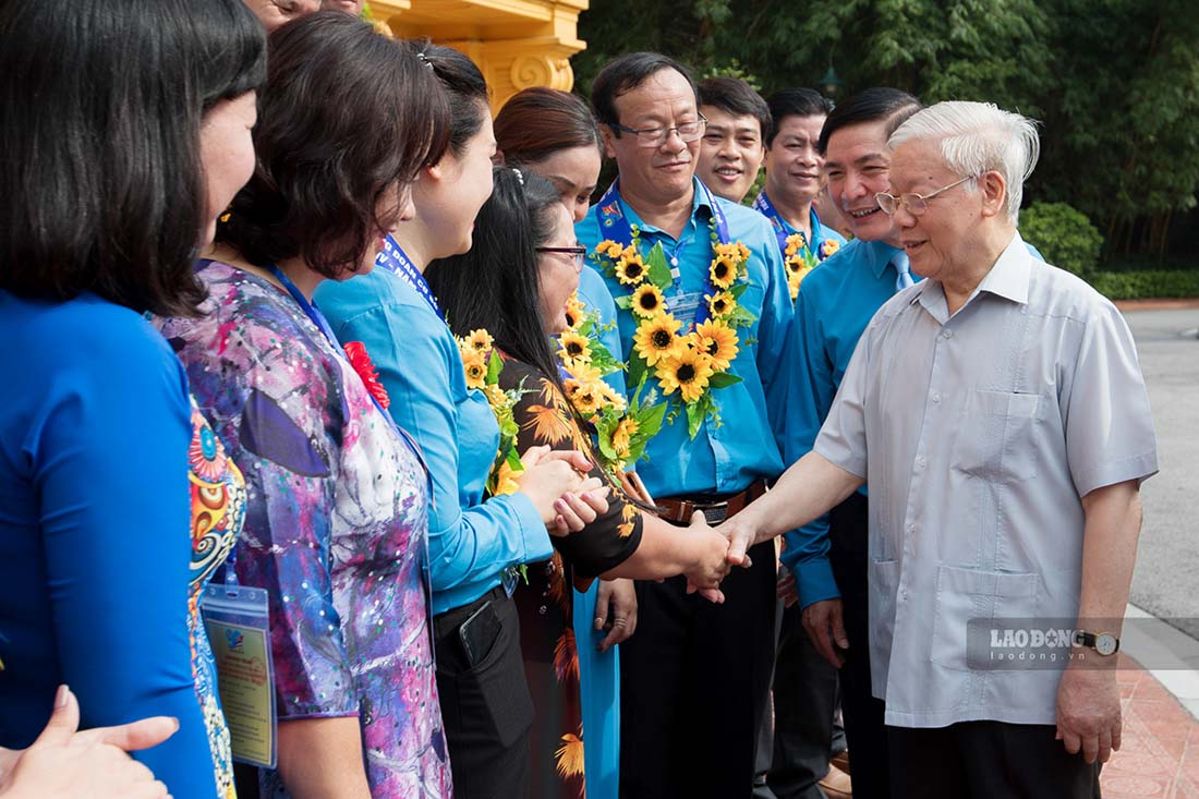 Tổng Bí thư Nguyễn Phú Trọng dự gặp mặt 100 cán bộ công đoàn tiêu biểu năm 2019. Ảnh: Sơn Tùng