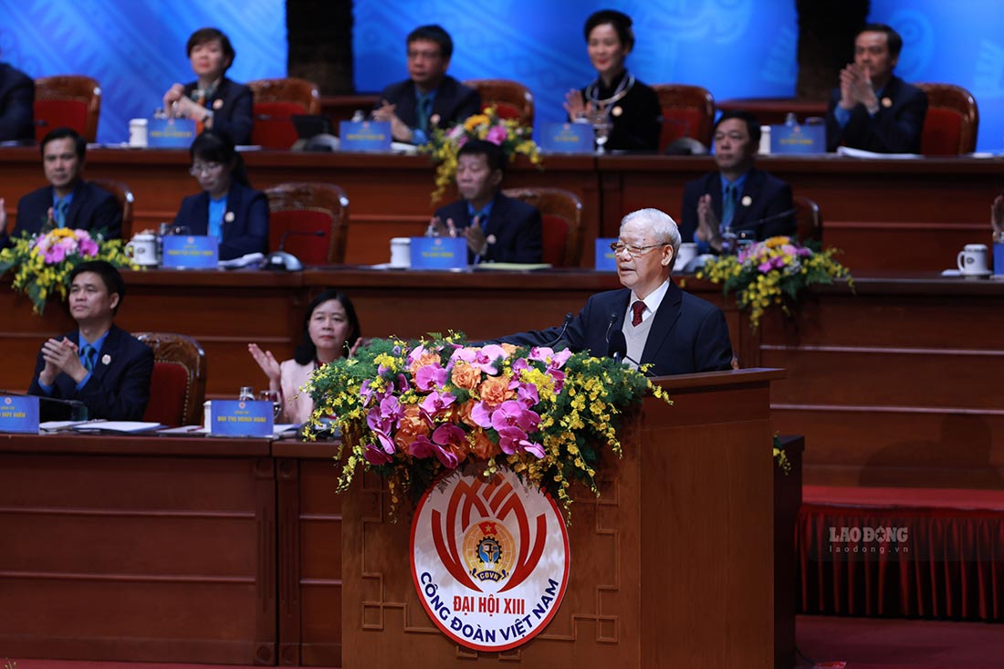 General Secretary Nguyen Phu Trong gave a directive speech at the 13th National Congress of Vietnam Trade Union, December 2023. Photo: Hai Nguyen