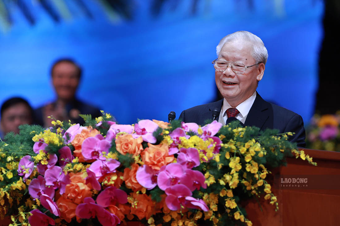 General Secretary Nguyen Phu Trong gave a directive speech at the 13th National Congress of Vietnam Trade Union, December 2023. Photo: Hai Nguyen