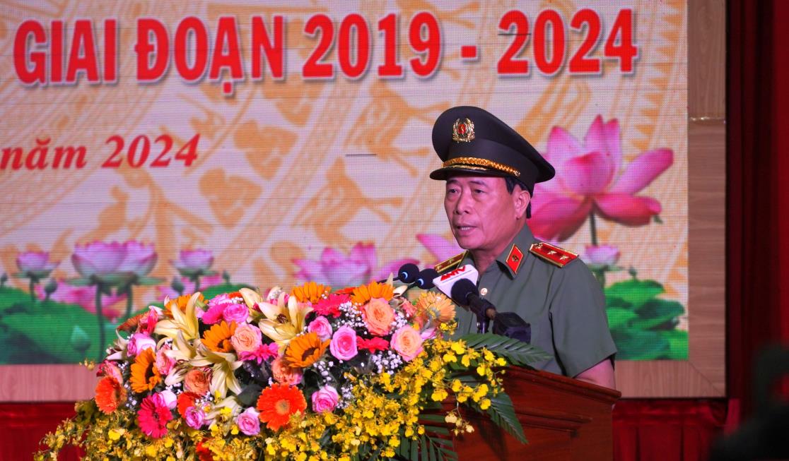 Lieutenant General Le Quoc Hung - Deputy Minister of Public Security spoke at the conference. Photo: Ta Quang