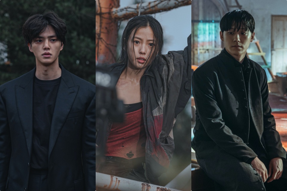 Song Kang, Go Min Si, Lee Do Hyun trong phim “Sweet Home 3”. Ảnh: Nhà sản xuất