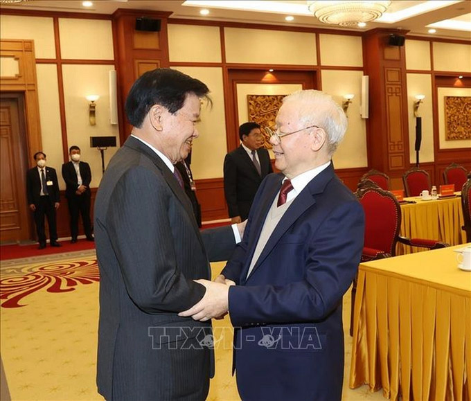 General Secretary Nguyen Phu Trong welcomed General Secretary and President of Laos Thongloun Sisoulith. Photo: Tri Dung/TTXVN