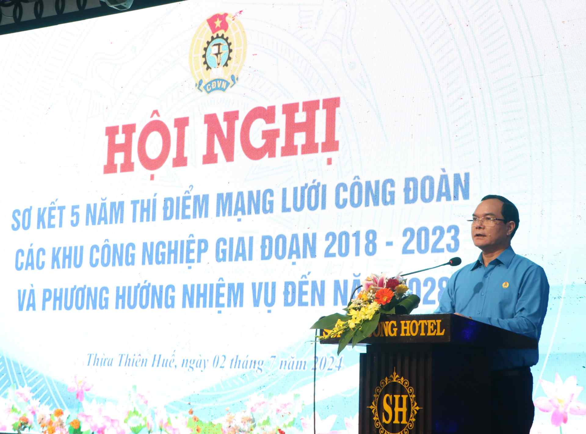 Ông Nguyễn Đình Khang - Ủy viên Ban Chấp hành Trung ương Đảng, Chủ tịch Tổng Liên đoàn Lao động Việt Nam phát biểu chỉ đạo Hội nghị. Ảnh: Phúc Đạt