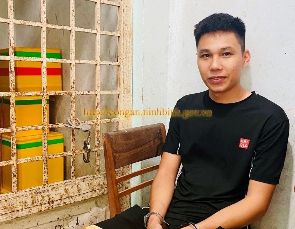 Đối tượng Phạm Quang Vinh khi bị bắt giữ tại tỉnh Bạc Liêu. Ảnh: CANB