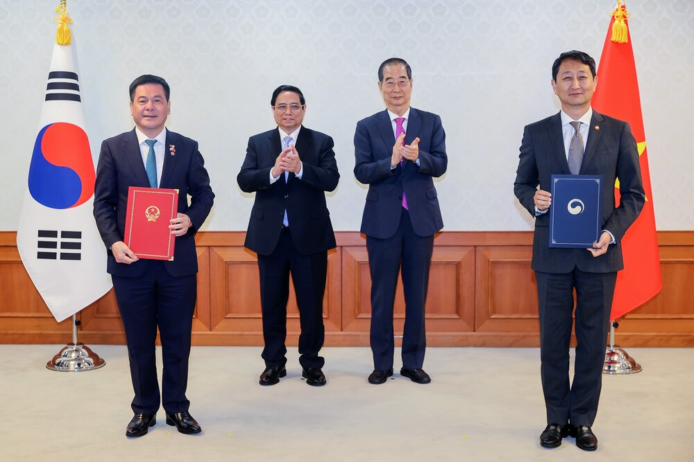 Việt Nam - Hàn Quốc ký kết 9 văn kiện hợp tác nhân chuyến thăm của Thủ tướng Chính phủ Phạm Minh Chính. Ảnh: Nhật Bắc/VGP 