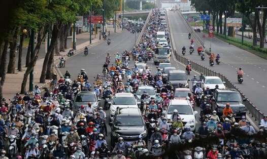 Thời tiết Nam Bộ nắng gián đoạn. Ảnh: Anh Tú