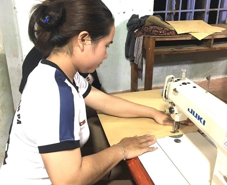 Người lao động ở vùng sâu, vùng xa huyện M'Đrắk, tỉnh Đắk Lắk đã được đào tạo nghề bài bản để có thể tìm kiếm công việc ổn định, phù hợp với bản thân. Ảnh: Bảo Trung