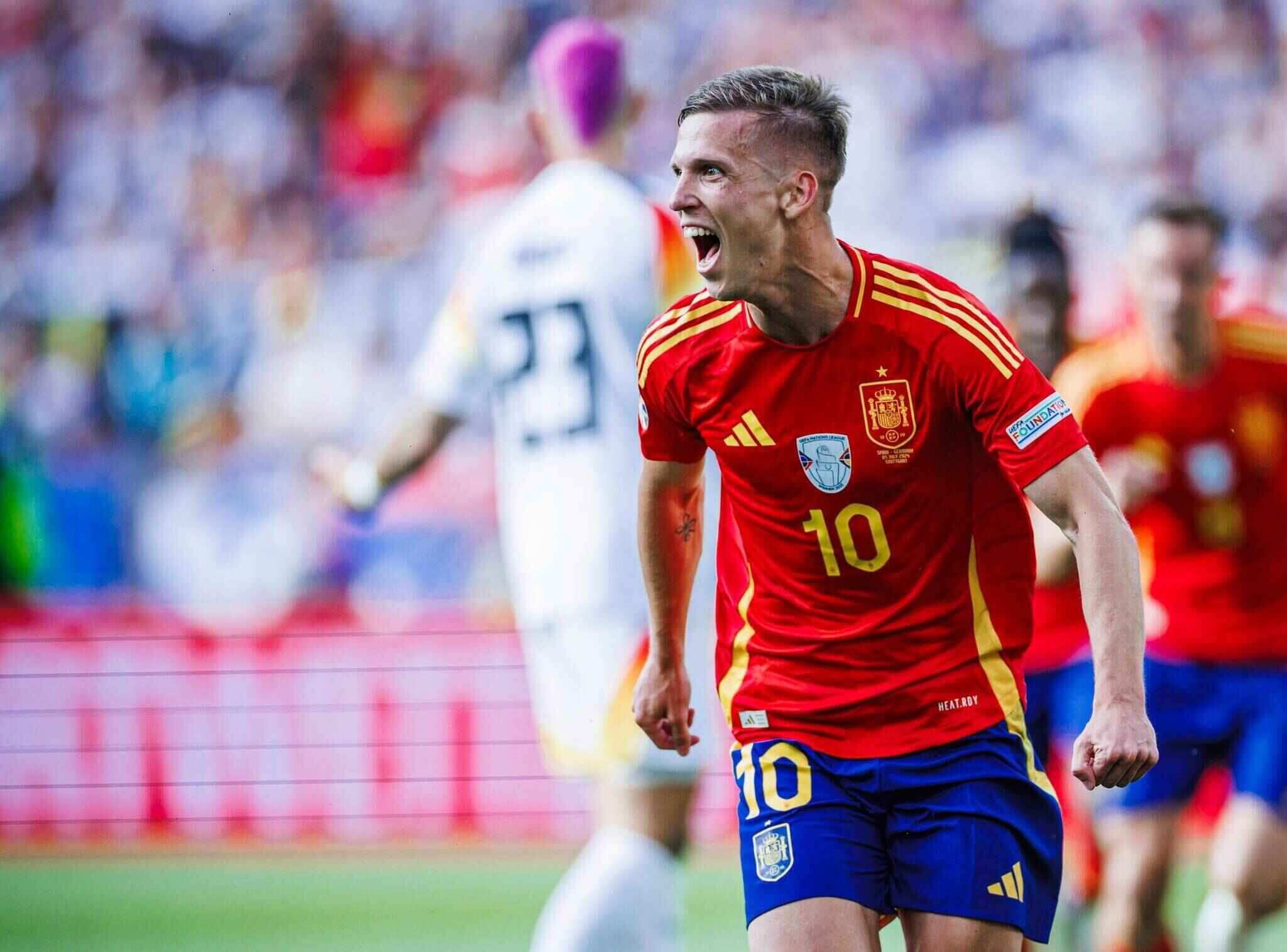 Dani Olmo vừa cùng tuyển Tây Ban Nha vô địch EURO 2024.  Ảnh: LĐBĐ Tây Ban Nha 