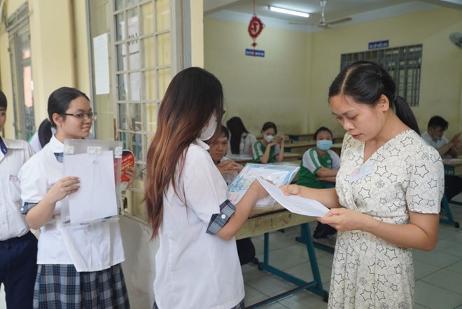 Đại học Nguyễn Tất Thành công bố điểm sàn ngành sức khỏe