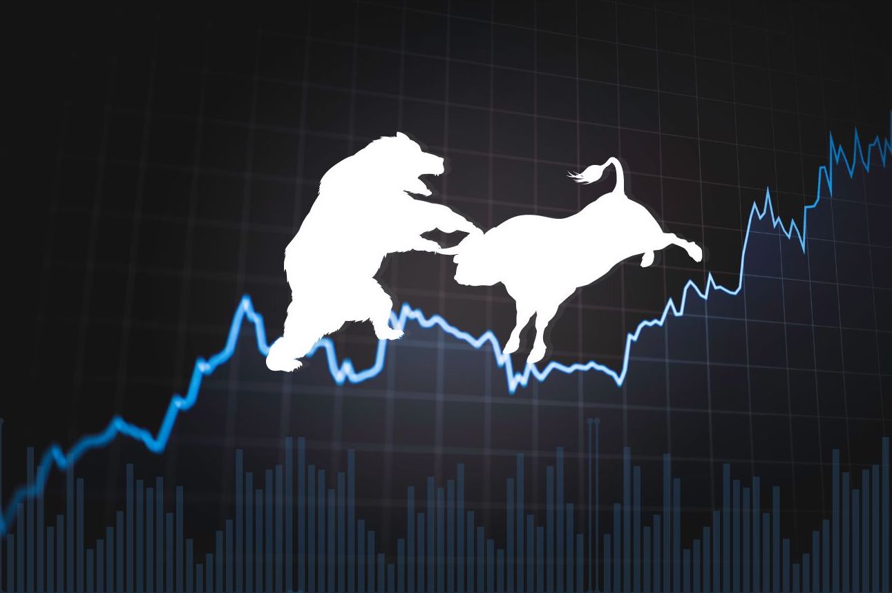 Nhà đầu tư chứng khoán trong ngắn hạn nên duy trì tỉ trọng hợp lý. Đồ họa: Đức Mạnh 