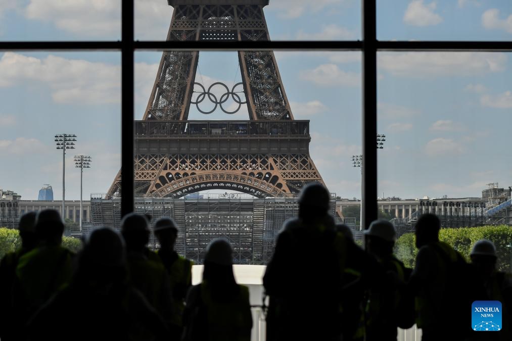 Olympic 2024 khiến việc kinh doanh của nhiều cửa hàng ở thủ đô Paris giảm sút. Ảnh: Xinhua