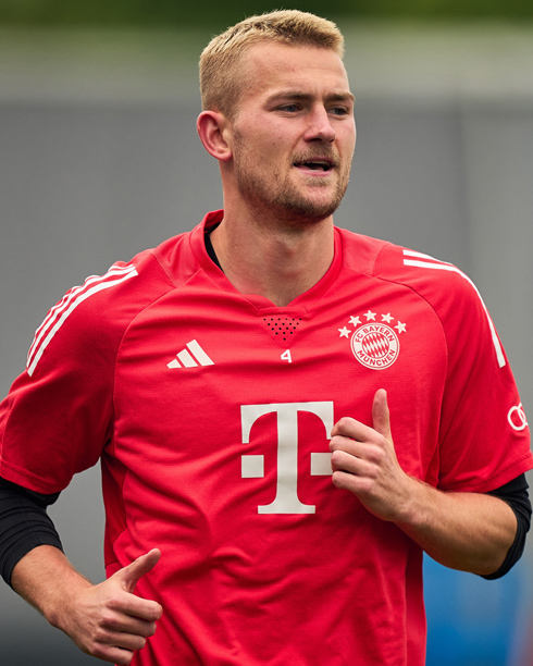 Matthijs de Ligt did not have many opportunities to show off in the "Gray Tigers" shirt last season. Photo: Bayern FC