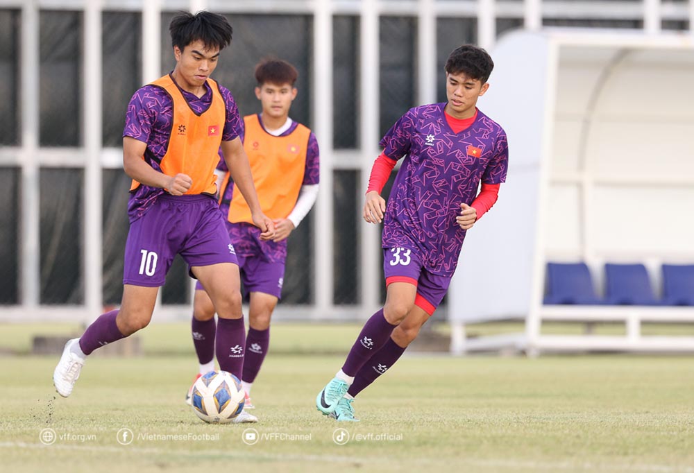 U19 Vietnam faces the goal of having to win against U19 Australia. Photo: VFF