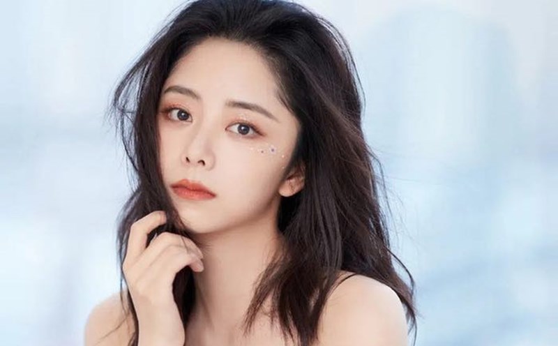 Đàm Tùng Vận tạo sức hút với vai nữ chính phim "Em đẹp hơn cả ánh sao". Ảnh: Weibo