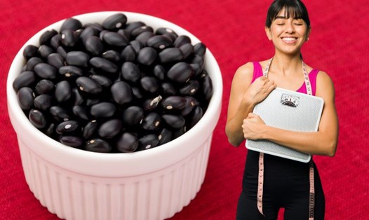 Chúng ta nên ngâm đậu đen trước khi sử dụng. Đồ họa: Hạ  Mây