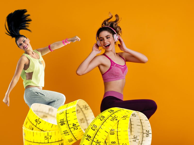 Zumba có tác dụng giảm cân, đốt mỡ nội tạng. Đồ họa: Hạ Mây