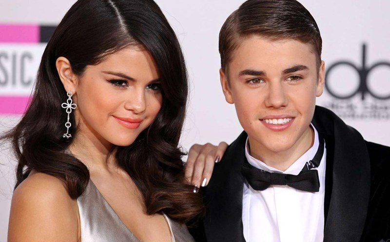 Justin Bieber bỗng xóa ảnh chụp với Selena Gomez sau 13 năm