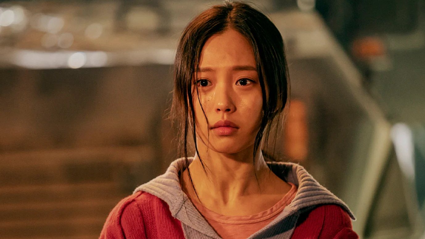 Go Min Si trong phim "Sweet Home". Ảnh: Nhà sản xuất