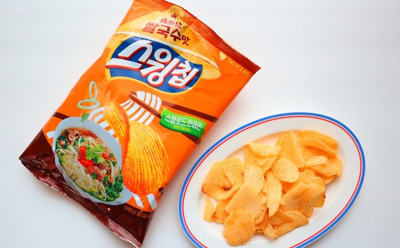 Snack khoai tây vị phở bò ra mắt tại Hàn Quốc. Ảnh: Kuint