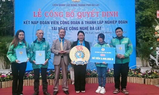 Trong tháng 7.2024, LĐLĐ TP Đà Lạt đã thành lập 4 Công đoàn cơ sở mới. Ảnh: Đức Lâm