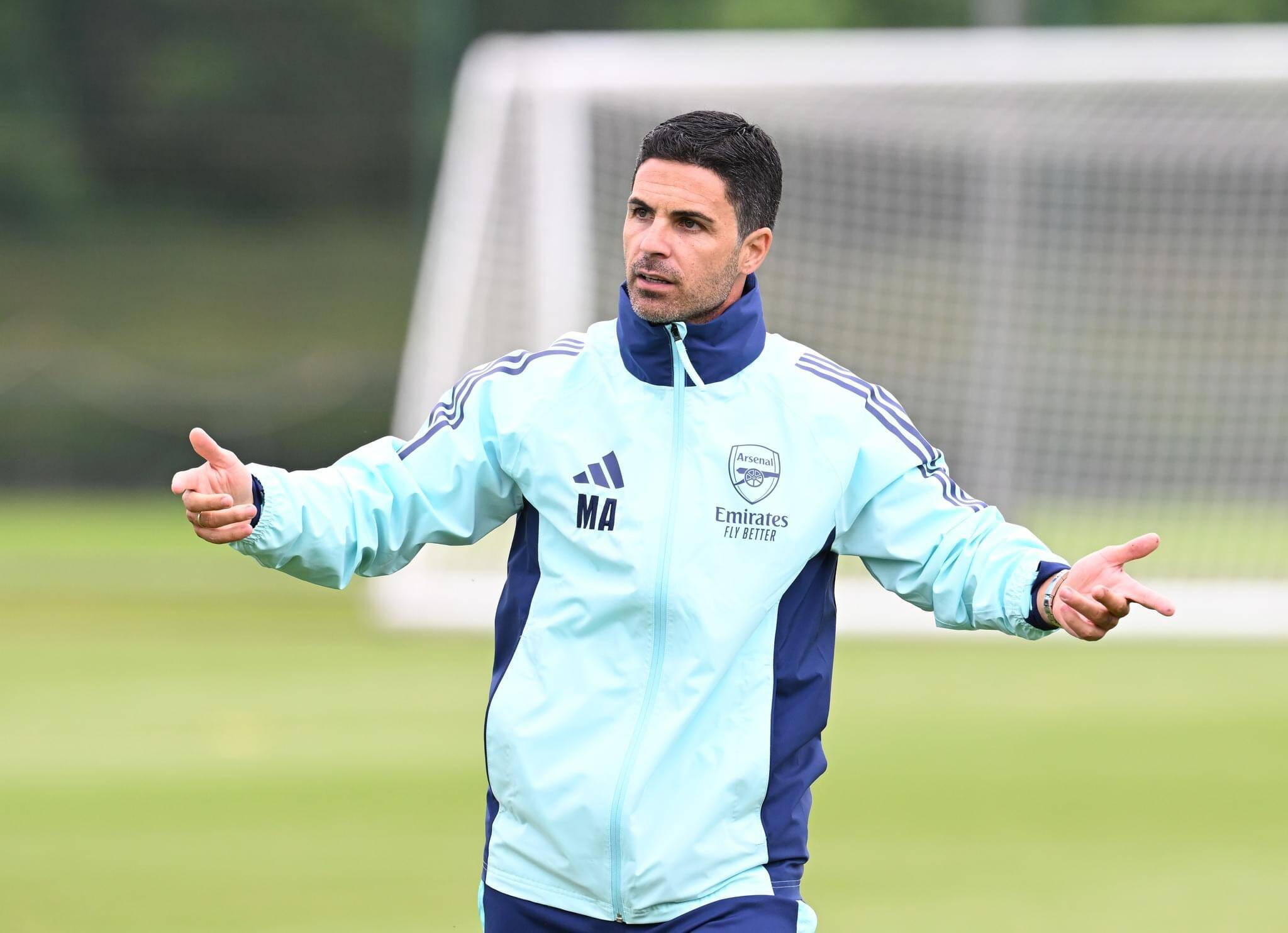 Không vô cớ khi Arteta xem Riccardo Calafiori là mục tiêu chuyển nhượng hàng đầu.  Ảnh: Arsenal 