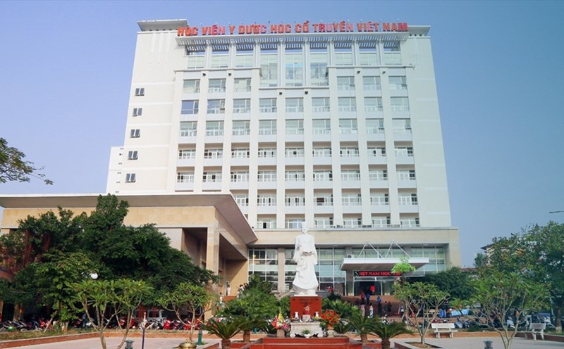 ベトナム伝統医薬薬大学が2024年の合格基準点を発表。写真:大学
