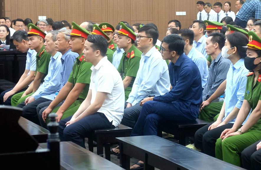 Trong việc nâng khống vốn tại Công ty Faros, có nhiều bị cáo là người thân của cựu Chủ tịch FLC giữ vai trò giúp sức. Ảnh: N.Anh