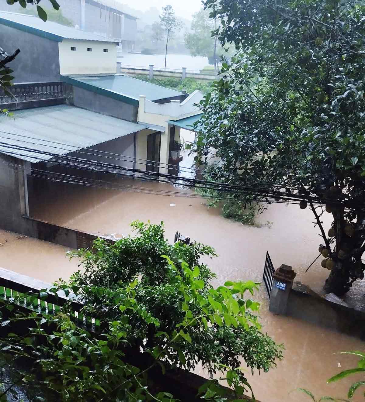 Co hon 1.000 ho dan bi ngap lut sau mua lon ngay 8-9.6.2024. Anh: Nguoi dan cung cap