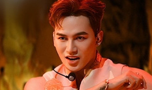 Ali Hoàng Dương trong "Anh trai say hi". Ảnh: Nhà sản xuất