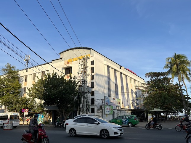 Khu vực Nhà nghỉ 378 dự kiến xây dựng Bảo tàng Alexandre Yersin trong tương lai. Ảnh: Lữ Hồ
