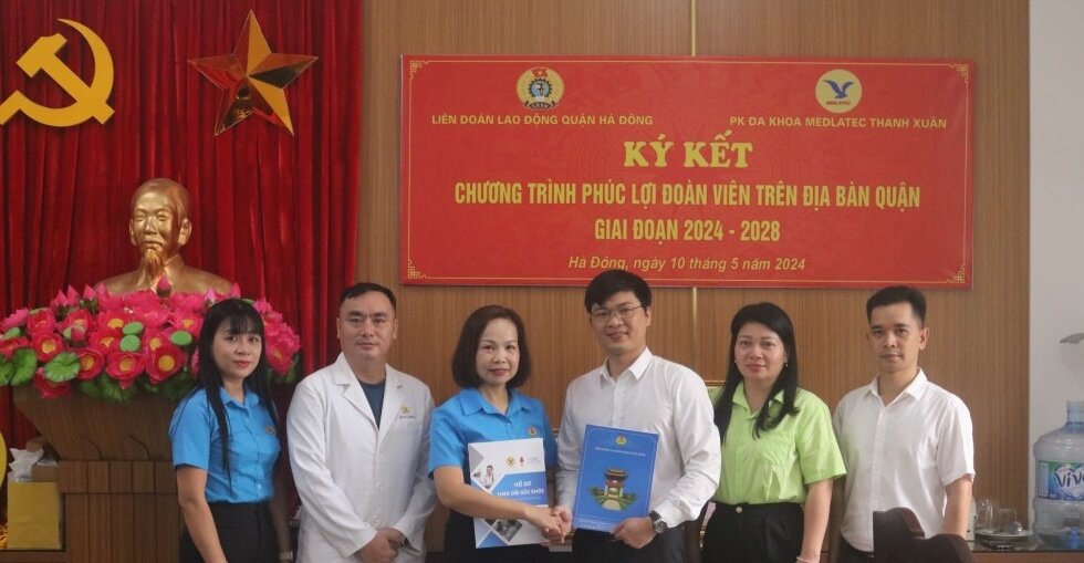 Chương trình phúc lợi được Liên đoàn Lao động quận Hà Đông ký kết hồi tháng 5.2024 nhằm đem lại nhiều quyền lợi cho đoàn viên, người lao động. Ảnh: CĐQ
