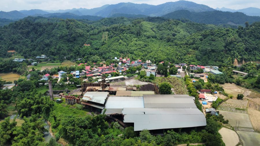 Nhà máy gang Cẩm Giàng bỏ hoang suốt nhiều năm. Ảnh: Lam Thanh