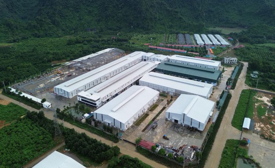 Các cụm công nghiệp ở Hòa Bình đã tạo ra việc làm ổn định cho hàng nghìn lao động. Ảnh: Minh Chuyên