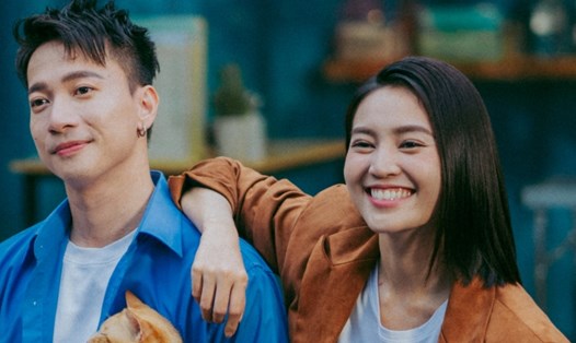 Ninh Dương Lan Ngọc thân thiết với nhiều "anh tài". Ảnh: Facebook nhân vật.