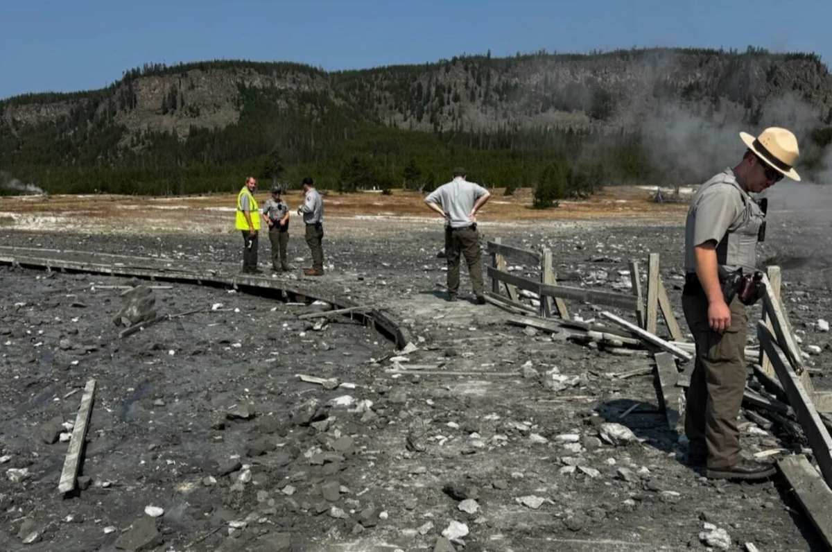 The scene after the hydrothermal explosion. Photo: NPS