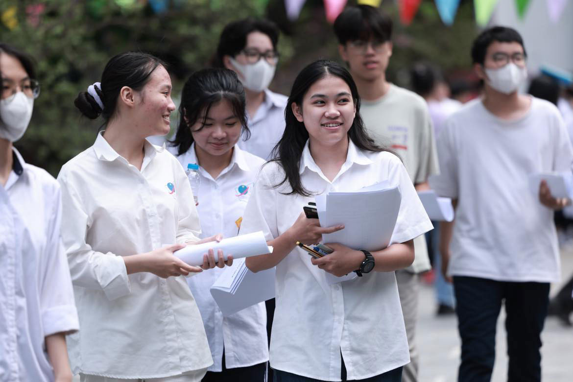 Candidates set many criteria when registering for university admission. Photo: Hai Nguyen