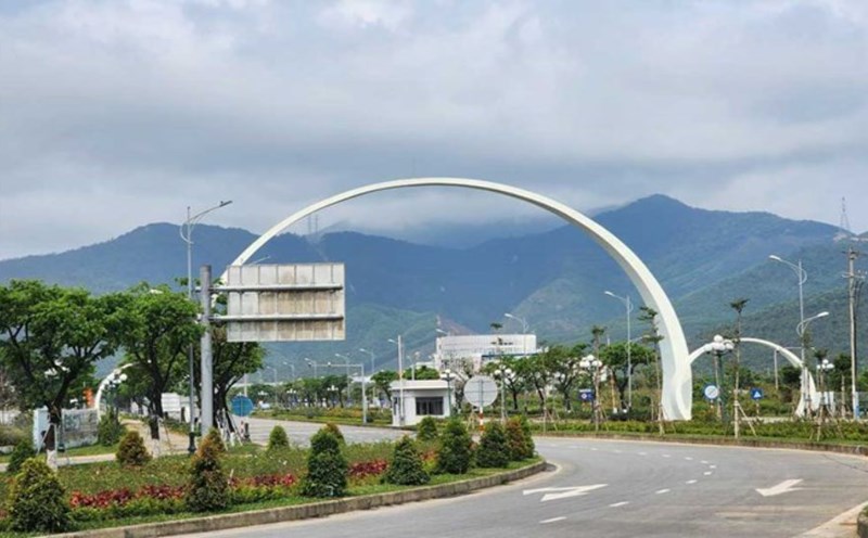 Một số doanh nghiệp phản ánh tình trạng con công nhân làm việc tại Khu công nghệ cao của TP Đà Nẵng không được nhận hỗ trợ khi đến trường. Ảnh: Nguyễn Linh