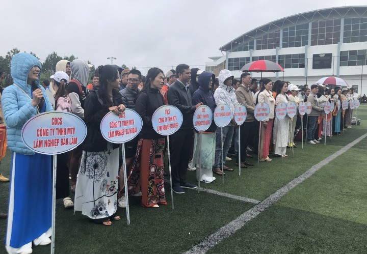 Công đoàn ngành Nông nghiệp và phát triển nông thôn tỉnh Lâm Đồng chăm lo cho đoàn viên, người lao động. Ảnh: ĐỨC LÂM